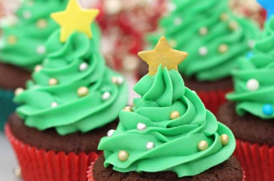 10 Festive Christmas Tree Themed Desserts